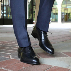 BLACK LEATHER BROGUE ROUND TOE CAP OXFORDS - FBL11