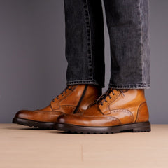 TAN LEATHER LACE UP BROGUE WINGTIP BOOTS - BT24