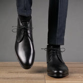 BLACK LEATHER CHUKKA LACE UP BOOTS - BBR19